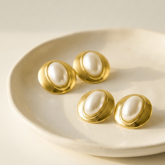 Gold Pearl Earring