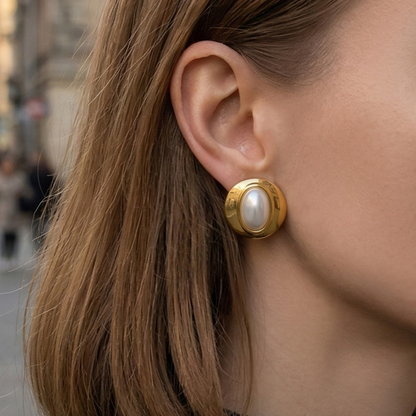 Gold Pearl Earring