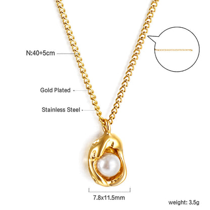 Shaped pendant with white pearl necklace