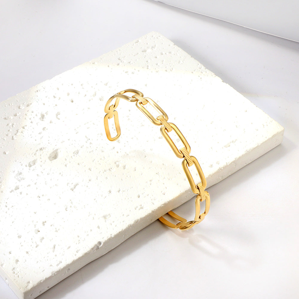 chain hard bracelet with hollow opening