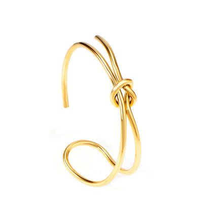 Hard bangle with minimalist clasp shape