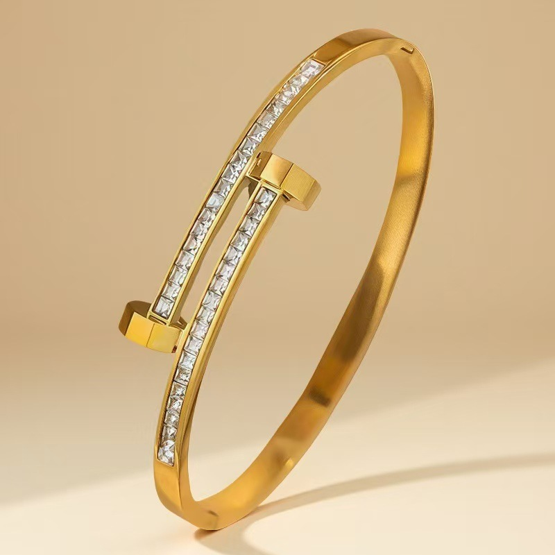 white zircon gold bracelet